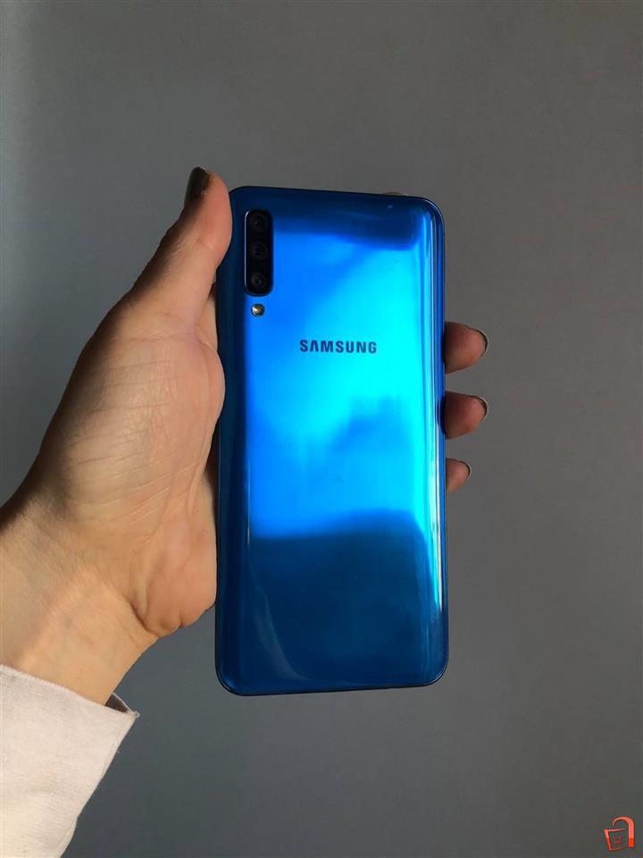 Се продава Samsung Galaxy a50 | Прилеп
